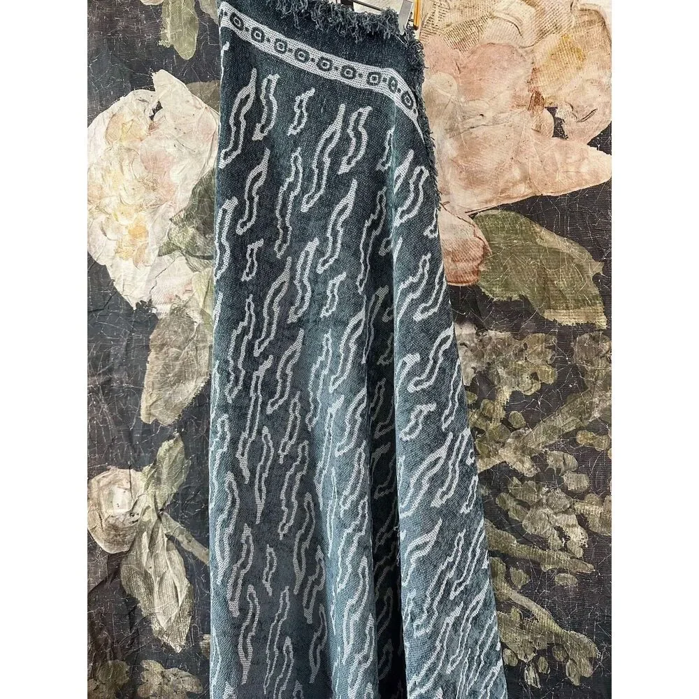 New Anthropologie Jacquard Chenille Roseto Throw Blanket Size 50